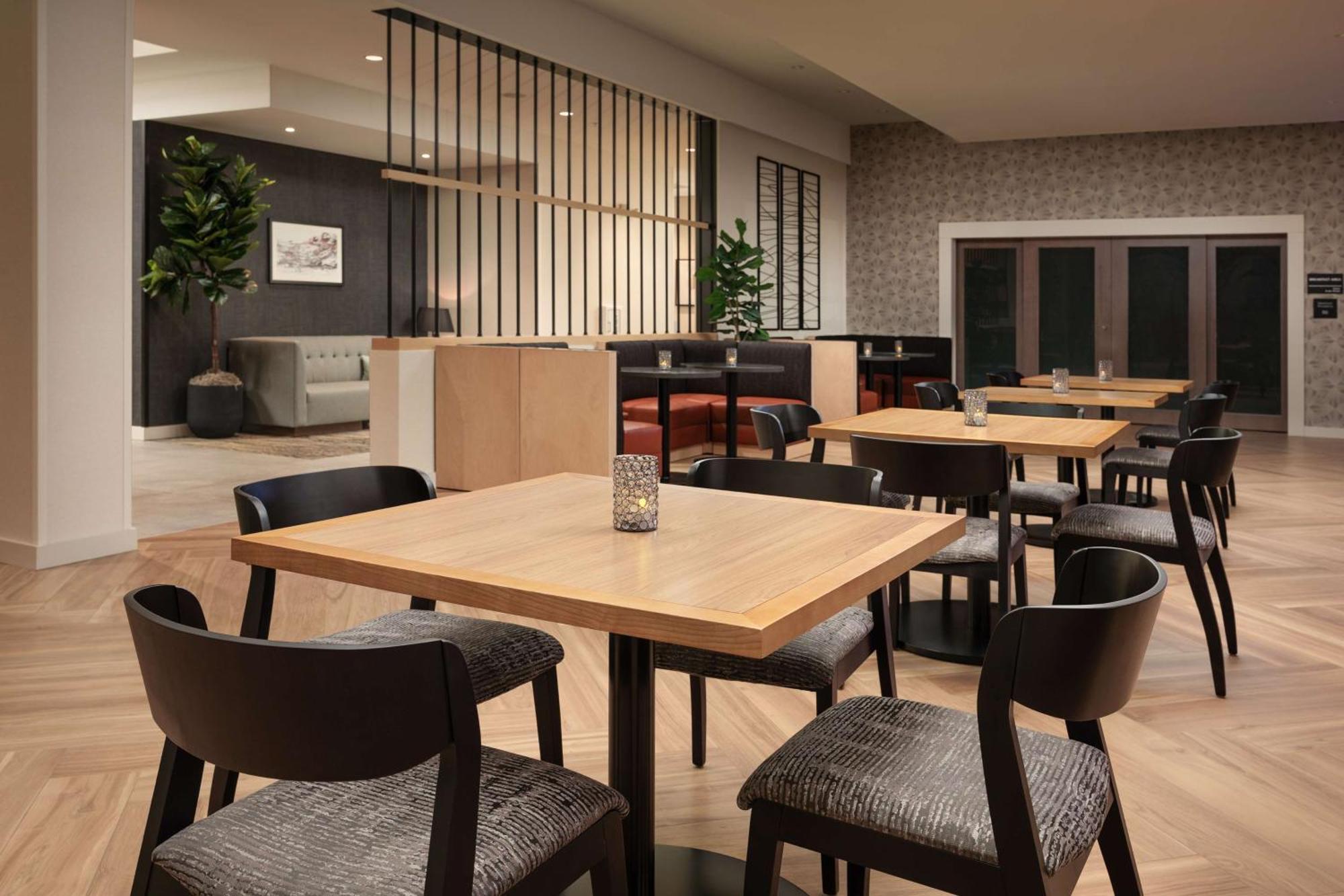 Hampton Inn & Suites Huntsville Downtown, Al Экстерьер фото